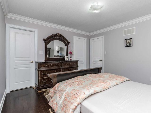 8 Orangeblossom Tr, House detached with 4 bedrooms, 6 bathrooms and 6 parking in Brampton ON | Image 21