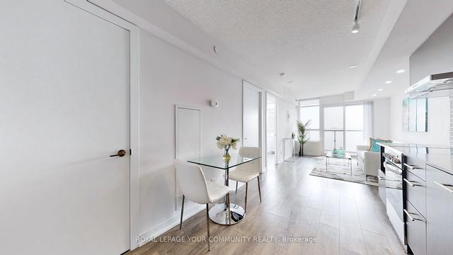 1706 - 365 Church St, Condo with 1 bedrooms, 1 bathrooms and 0 parking in Toronto ON | Image 4