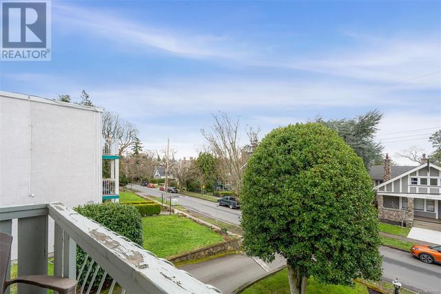 201 - 1625 Belmont Ave, Condo with 2 bedrooms, 2 bathrooms and 1 parking in Victoria BC | Image 23