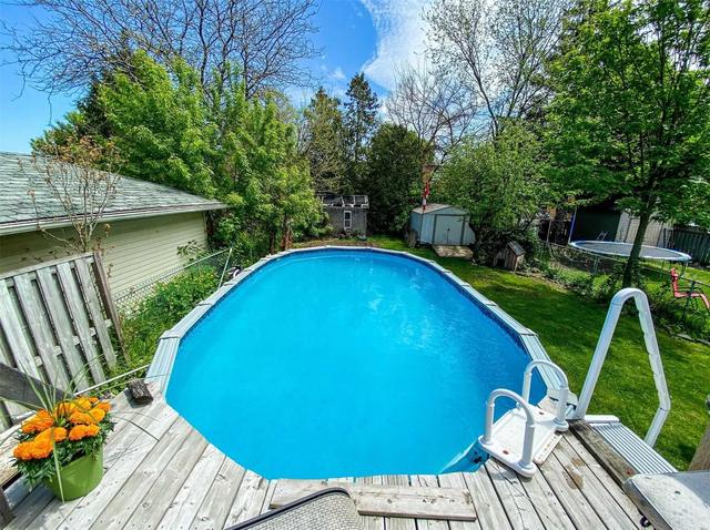 32 Lorne St, House detached with 3 bedrooms, 2 bathrooms and 3 parking in St. Catharines ON | Image 12
