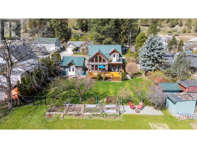 7331 Fintry Delta Road, House detached with 3 bedrooms, 2 bathrooms and 2 parking in Central Okanagan West BC | Image 2