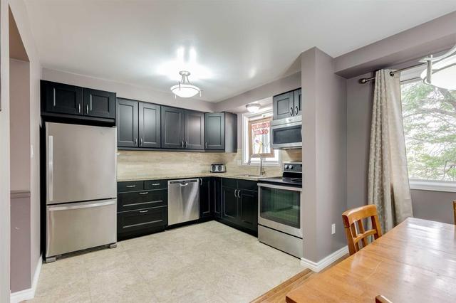 9 - 386 Highland Rd W, Townhouse with 3 bedrooms, 2 bathrooms and 1 parking in Hamilton ON | Image 6