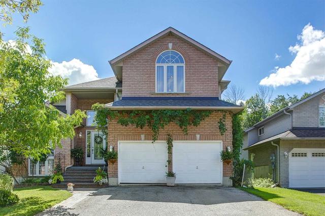 663 Glen Cedar Cres, House detached with 3 bedrooms, 3 bathrooms and 4 parking in Innisfil ON | Image 1