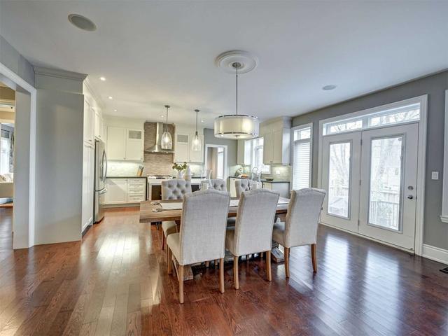 19 Elm St, House detached with 4 bedrooms, 5 bathrooms and 8 parking in Markham ON | Image 6