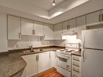 th68 - 95 The Queensway Ave, Townhouse with 1 bedrooms, 1 bathrooms and null parking in Toronto ON | Image 5