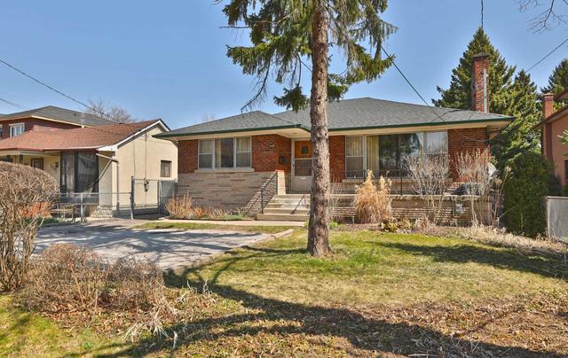 1091 Orchard Rd, House detached with 3 bedrooms, 2 bathrooms and 5 parking in Mississauga ON | Image 1