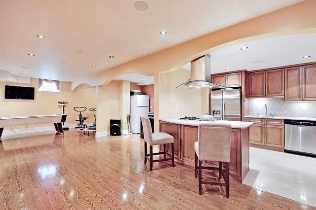 29 Warden Woods Crt, House detached with 5 bedrooms, 5 bathrooms and 9 parking in Markham ON | Image 26