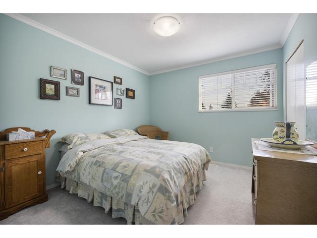 34609 Acorn Avenue, House detached with 3 bedrooms, 3 bathrooms and null parking in Abbotsford BC | Image 24