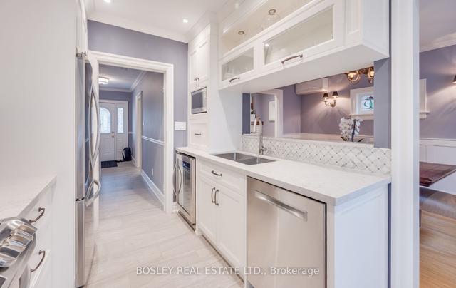 188 Melrose Ave, House semidetached with 3 bedrooms, 2 bathrooms and 1 parking in Toronto ON | Image 4