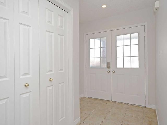 11 Gosling Gdns, House detached with 4 bedrooms, 4 bathrooms and 4 parking in Guelph ON | Image 34