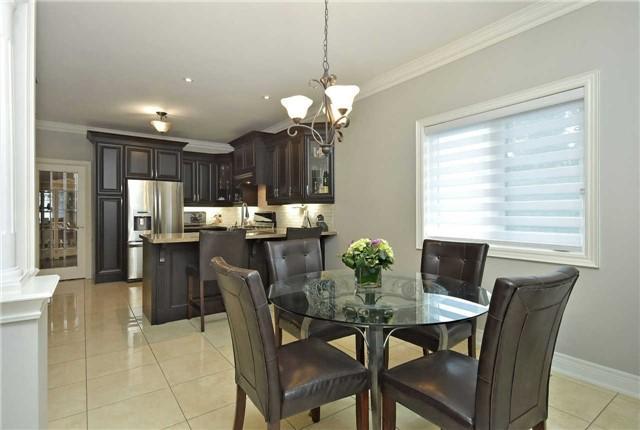 113 Lucas St, House detached with 3 bedrooms, 4 bathrooms and 8 parking in Richmond Hill ON | Image 7