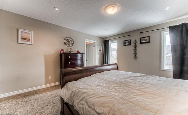 323 Thornhill Place, House detached with 3 bedrooms, 2 bathrooms and 6 parking in Waterloo ON | Image 20