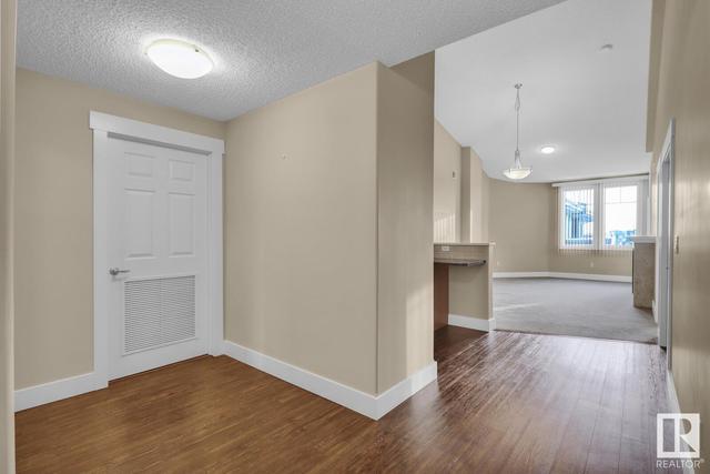 402 - 4450 Mccrae Av Nw, Condo with 2 bedrooms, 2 bathrooms and null parking in Edmonton AB | Image 6