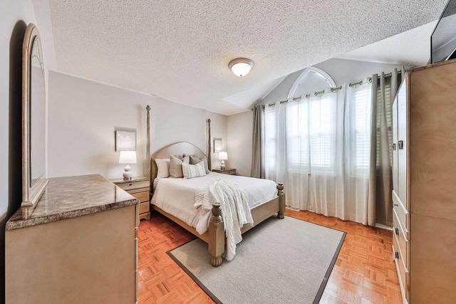814 Brass Winds Pl, House detached with 3 bedrooms, 3 bathrooms and 6 parking in Mississauga ON | Image 11