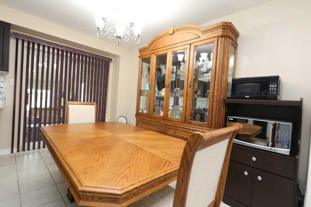 169 Billingsley Cres, House attached with 3 bedrooms, 4 bathrooms and 3 parking in Markham ON | Image 10