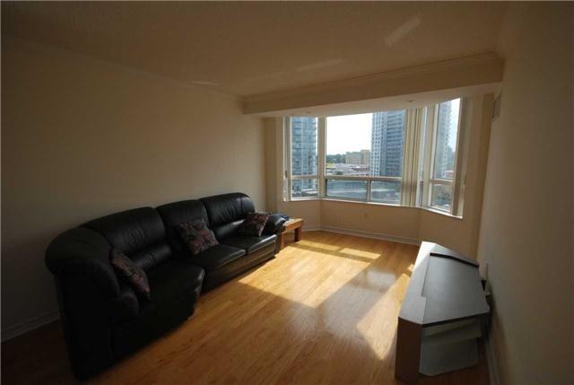 1010 - 228 Bonis Ave, Condo with 3 bedrooms, 2 bathrooms and 2 parking in Toronto ON | Image 6