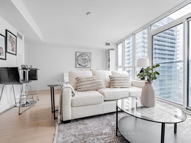 2308 - 85 Queens Wharf Rd, Condo with 0 bedrooms, 1 bathrooms and 0 parking in Toronto ON | Image 16