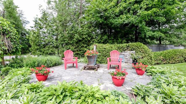 1832 Ridge Road W, House detached with 6 bedrooms, 3 bathrooms and 8 parking in Oro Medonte ON | Image 7