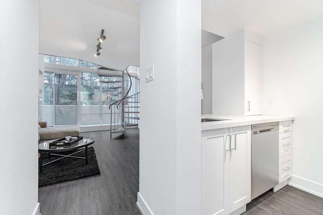 202 - 25 Maitland St, Condo with 1 bedrooms, 2 bathrooms and 0 parking in Toronto ON | Image 31