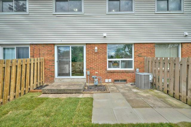 106 - 286 Cushman Rd, House attached with 3 bedrooms, 2 bathrooms and 2 parking in St. Catharines ON | Image 25
