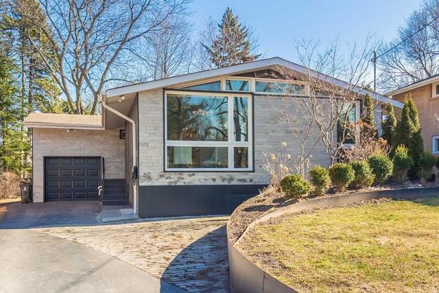 60 Ravenscroft Circ, House detached with 3 bedrooms, 2 bathrooms and 5 parking in Toronto ON | Image 1