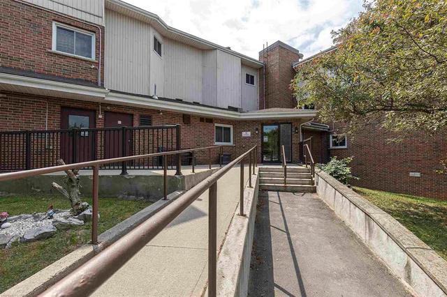 407 - 266 Guthrie Drive, House attached with 2 bedrooms, 1 bathrooms and 1 parking in Kingston ON | Image 5