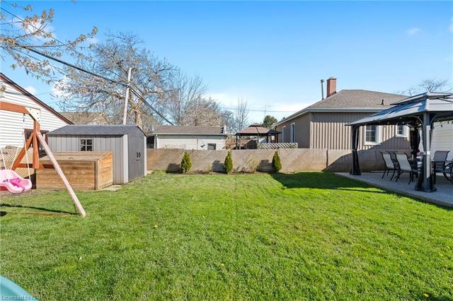 23 Parkview Road, House detached with 2 bedrooms, 1 bathrooms and 2 parking in St. Catharines ON | Image 33