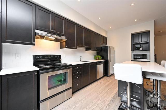 78 Stockholm Private, Townhouse with 3 bedrooms, 3 bathrooms and 2 parking in Ottawa ON | Image 20