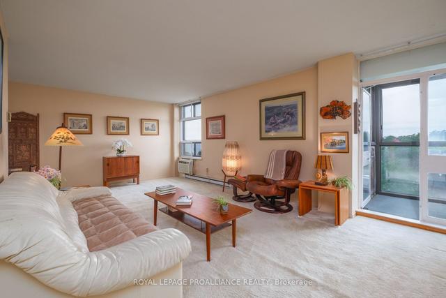 2 Mowat Ave, Condo with 1 bedrooms, 1 bathrooms and 1 parking in Kingston ON | Image 8
