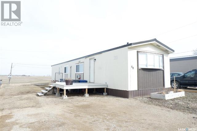 68 Sunrise Estates, Home with 2 bedrooms, 1 bathrooms and null parking in Assiniboia SK | Image 1