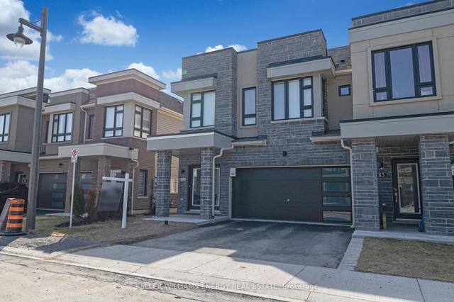 87 Caspian Sq, House attached with 4 bedrooms, 3 bathrooms and 3 parking in Clarington ON | Image 31