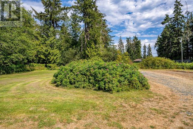 8185 Island Hwy S, House detached with 4 bedrooms, 4 bathrooms and 6 parking in Comox Valley A BC | Image 24