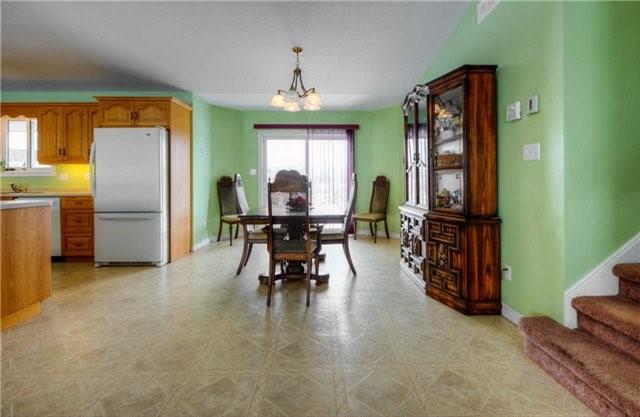 5903 Fourth Line, House detached with 3 bedrooms, 3 bathrooms and 6 parking in Guelph/Eramosa ON | Image 6