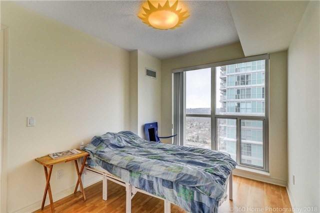 3004 - 70 Town Centre Crt, Condo with 2 bedrooms, 2 bathrooms and 1 parking in Toronto ON | Image 16