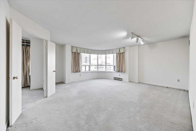 1004 - 25 Maitland St, Condo with 1 bedrooms, 1 bathrooms and 1 parking in Toronto ON | Image 2