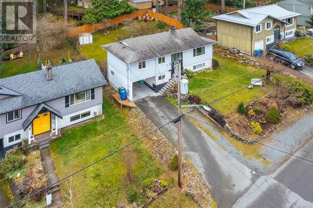 3759 Long Lake Terr, House detached with 4 bedrooms, 2 bathrooms and 2 parking in Nanaimo BC | Image 43