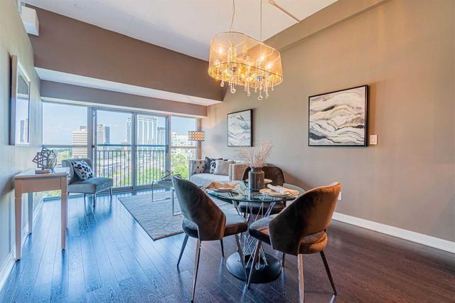 703 - 2 Fieldway Dr, Condo with 2 bedrooms, 2 bathrooms and 1 parking in Toronto ON | Image 3