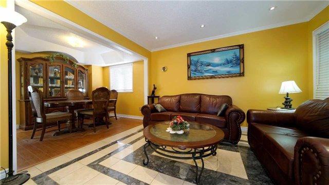 77 Peace Valley Cres, House detached with 3 bedrooms, 4 bathrooms and 4 parking in Brampton ON | Image 7