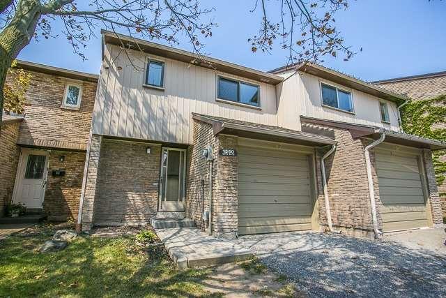 87 - 1550 Lancaster Dr, Townhouse with 3 bedrooms, 2 bathrooms and 2 parking in Oakville ON | Image 1
