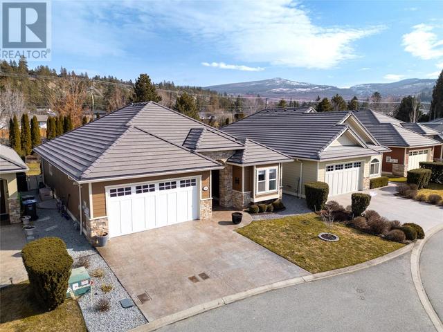 105 - 4450 Gordon Drive, House detached with 4 bedrooms, 3 bathrooms and 4 parking in Kelowna BC | Image 41