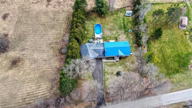 2209 Hallecks Road W, House detached with 4 bedrooms, 2 bathrooms and 8 parking in Elizabethtown Kitley ON | Image 35