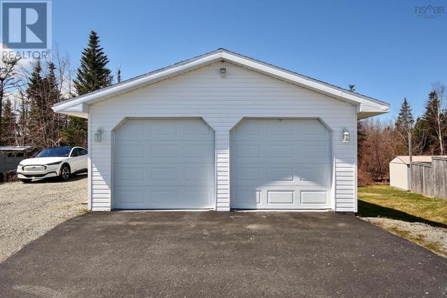 7 Pine Ridge Drive, House detached with 3 bedrooms, 2 bathrooms and null parking in Port Hawkesbury NS | Image 6