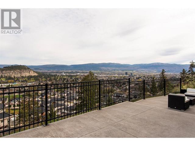 737 Highpointe Drive, House detached with 4 bedrooms, 3 bathrooms and 5 parking in Kelowna BC | Image 77