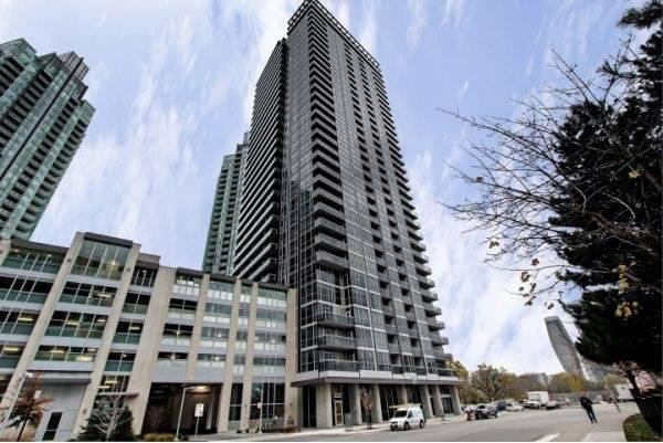 2706 - 223 Webb Dr, Condo with 2 bedrooms, 2 bathrooms and 1 parking in Mississauga ON | Image 1