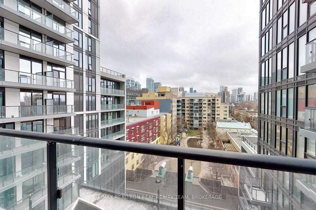904 - 251 Jarvis St, Condo with 0 bedrooms, 1 bathrooms and 0 parking in Toronto ON | Image 12