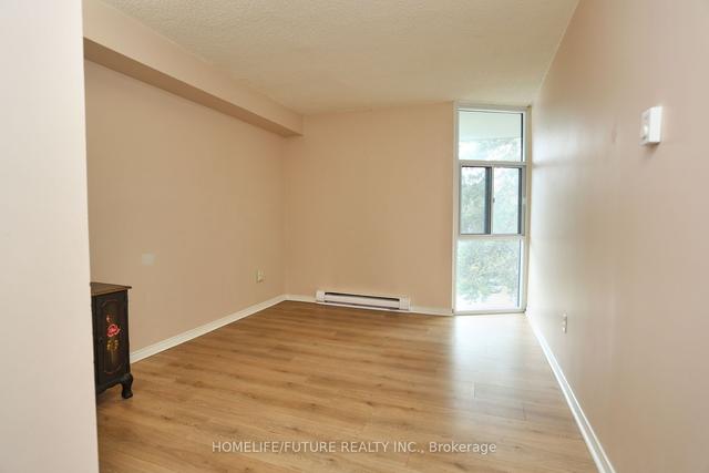 406 - 454 Centre St S, Condo with 2 bedrooms, 1 bathrooms and 1 parking in Oshawa ON | Image 5