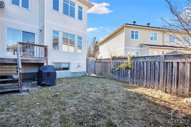 9 Plumas Gate, Townhouse with 4 bedrooms, 3 bathrooms and 2 parking in Ottawa ON | Image 30