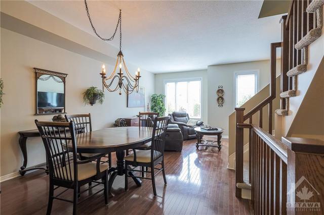 64 Songbird Private, Townhouse with 2 bedrooms, 2 bathrooms and 3 parking in Ottawa ON | Image 7