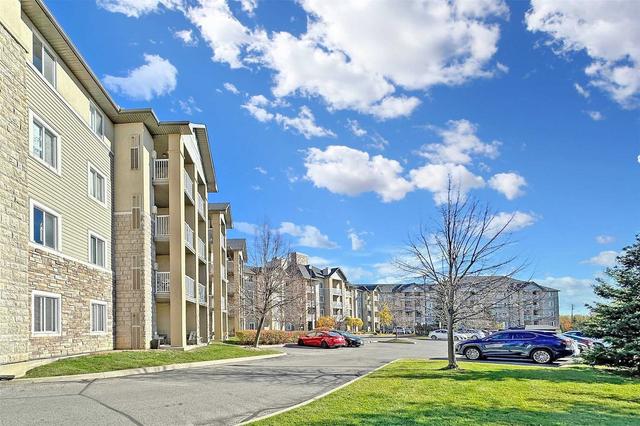 107 - 684 Warden Ave, Condo with 2 bedrooms, 2 bathrooms and 1 parking in Toronto ON | Image 32