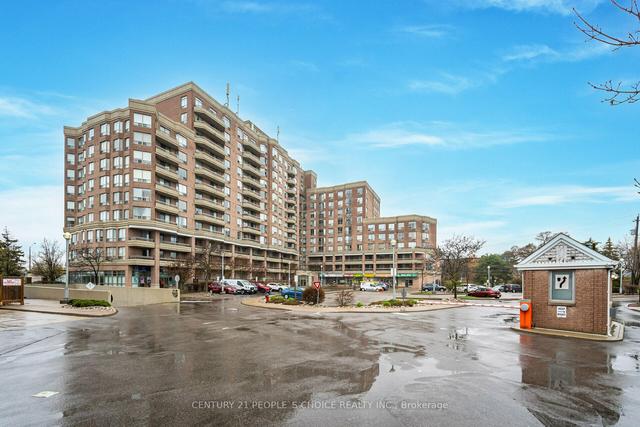 1203 - 1700 Eglinton Ave, Condo with 2 bedrooms, 2 bathrooms and 1 parking in Toronto ON | Image 1